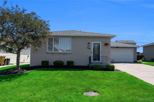 288 Barbados Drive, Cheektowaga, NY 14227