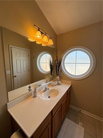 801 Old Peachtree NW Road 8, Suwanee, GA 30024