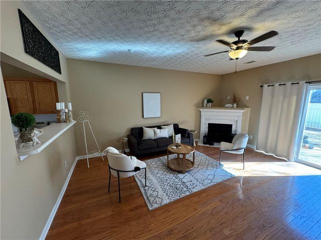 801 Old Peachtree NW Road 8, Suwanee, GA 30024