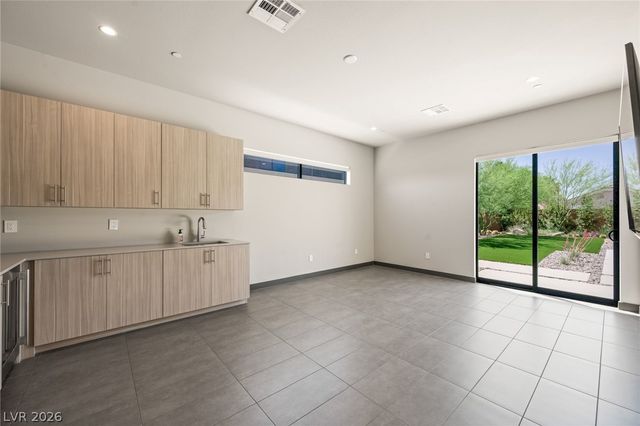 7389 Olive Creek Court, Las Vegas, NV 89117