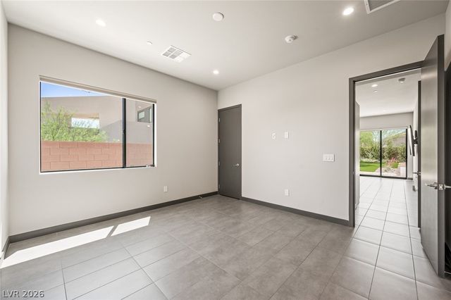 7389 Olive Creek Court, Las Vegas, NV 89117