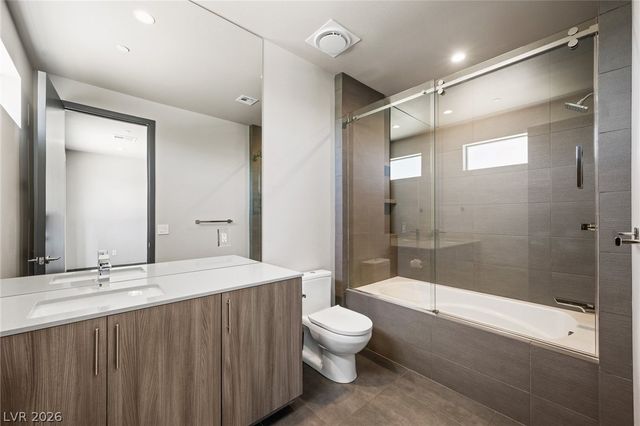 7389 Olive Creek Court, Las Vegas, NV 89117