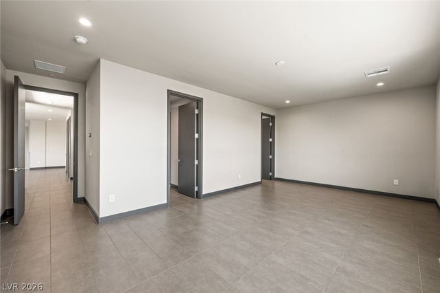 7389 Olive Creek Court, Las Vegas, NV 89117