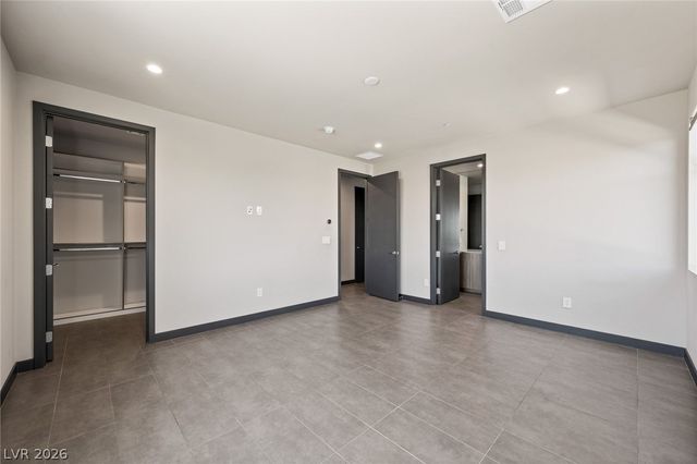 7389 Olive Creek Court, Las Vegas, NV 89117