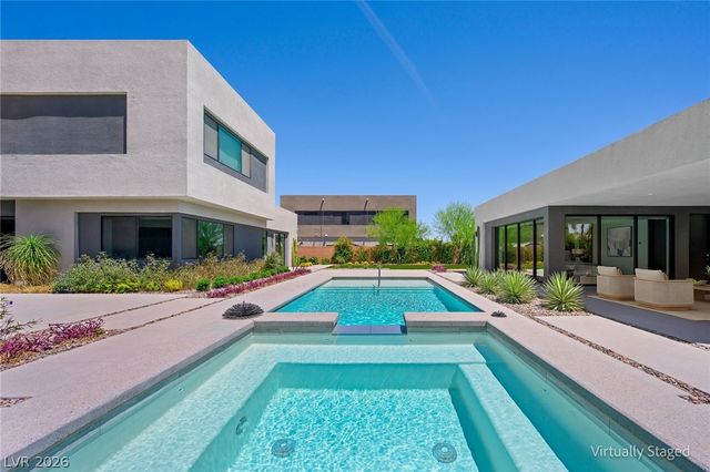 7389 Olive Creek Court, Las Vegas, NV 89117