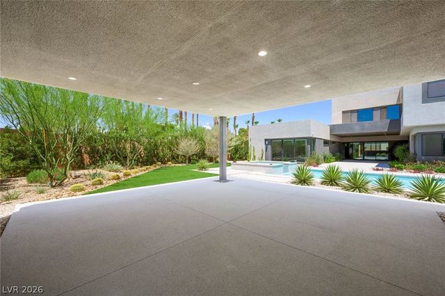 7389 Olive Creek Court, Las Vegas, NV 89117
