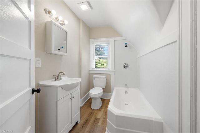 1207 Day Place, High Point, NC 27260