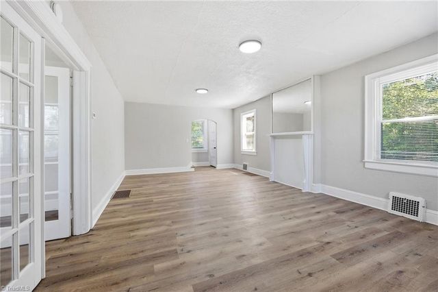 1207 Day Place, High Point, NC 27260