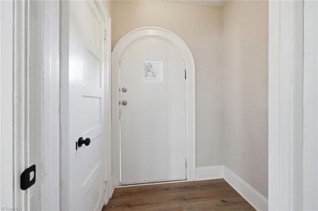1207 Day Place, High Point, NC 27260