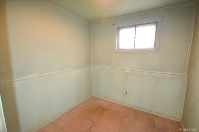 1474 Stephen Marc Lane, East Meadow, NY 11554