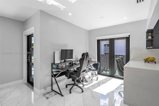 11 W 59th Street, Hialeah, FL 33012