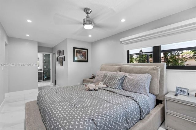 11 W 59th Street, Hialeah, FL 33012