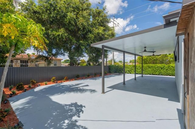 11 W 59th Street, Hialeah, FL 33012