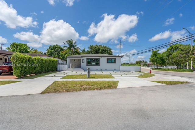 11 W 59th Street, Hialeah, FL 33012