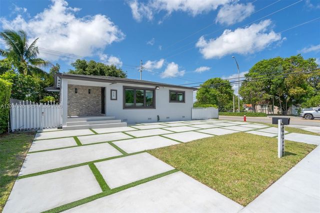 11 W 59th Street, Hialeah, FL 33012