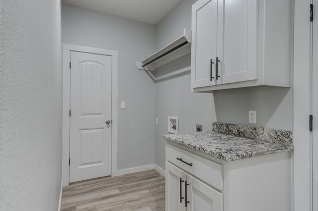 1117 16th Street, Shallowater, TX 79363