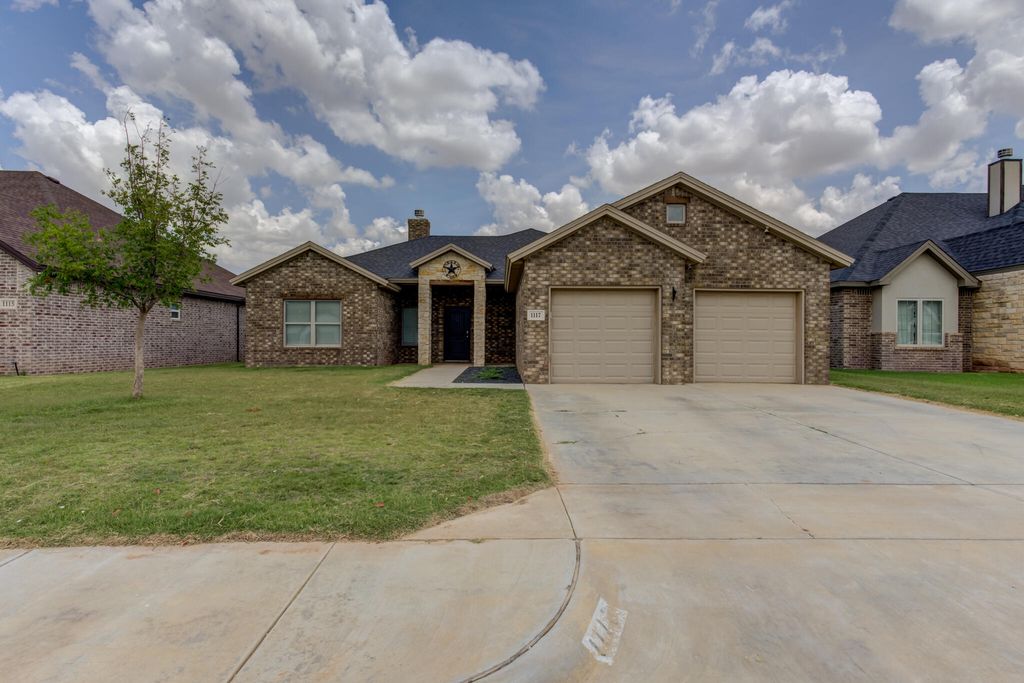 1117 16th Street, Shallowater, TX 79363