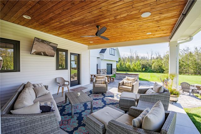 151 Ferguson Drive, Parma, NY 14468