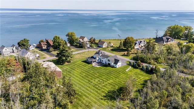 151 Ferguson Drive, Parma, NY 14468