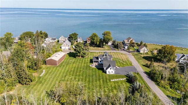 151 Ferguson Drive, Parma, NY 14468