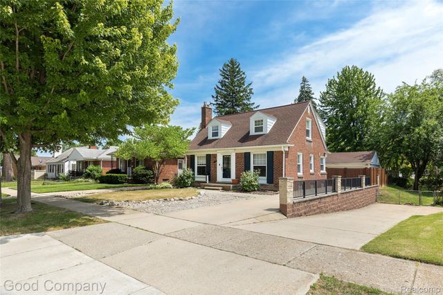 23645 Lawrence Avenue, Dearborn, MI 48128
