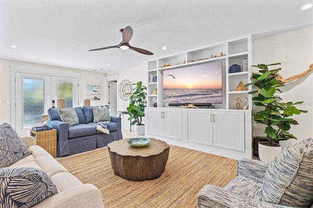 506 58TH STREET, Holmes Beach, FL 34217