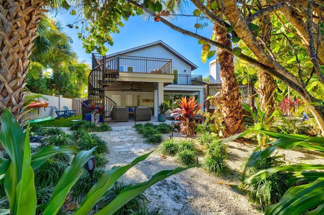 506 58TH STREET, Holmes Beach, FL 34217