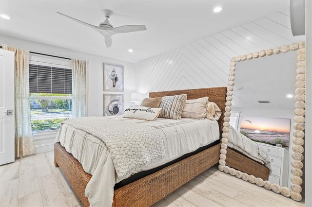 506 58TH STREET, Holmes Beach, FL 34217