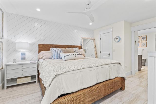 506 58TH STREET, Holmes Beach, FL 34217