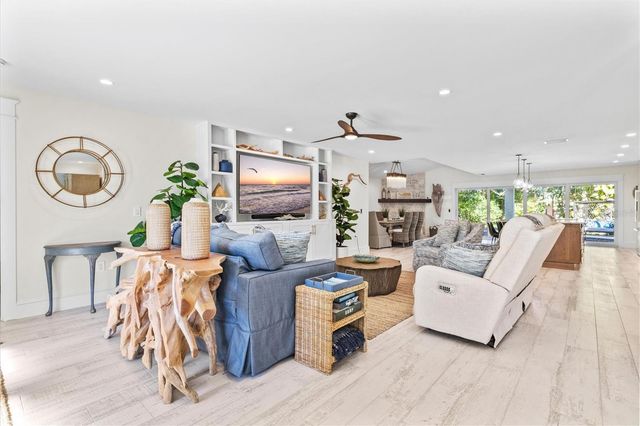 506 58TH STREET, Holmes Beach, FL 34217