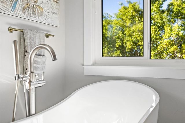 506 58TH STREET, Holmes Beach, FL 34217