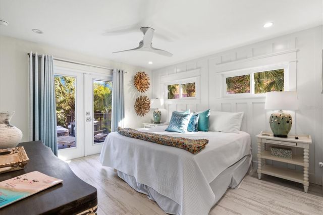 506 58TH STREET, Holmes Beach, FL 34217