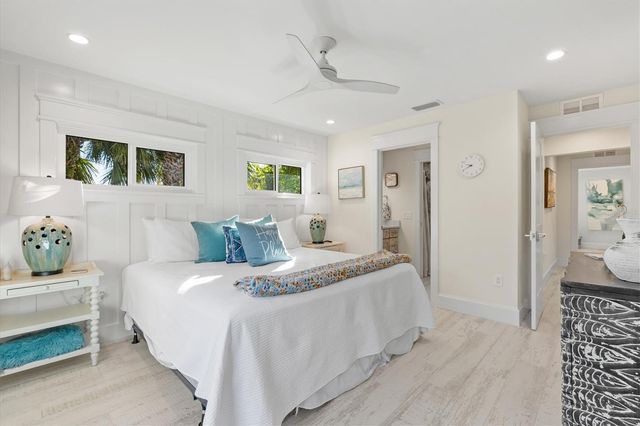 506 58TH STREET, Holmes Beach, FL 34217