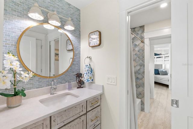 506 58TH STREET, Holmes Beach, FL 34217