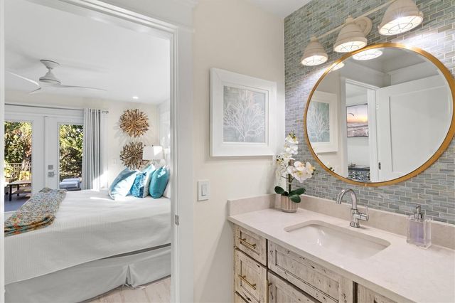 506 58TH STREET, Holmes Beach, FL 34217