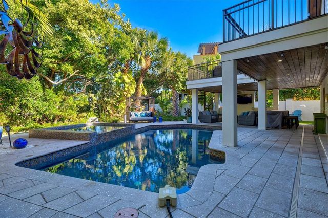 506 58TH STREET, Holmes Beach, FL 34217