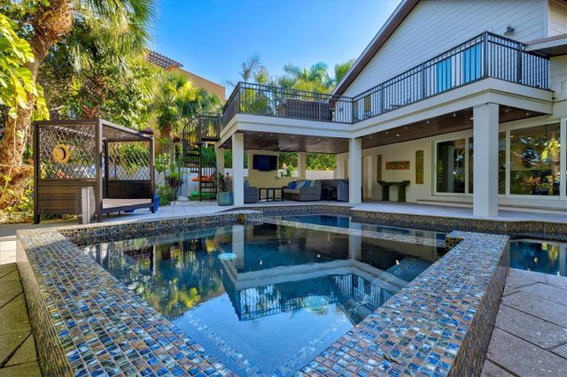 506 58TH STREET, Holmes Beach, FL 34217