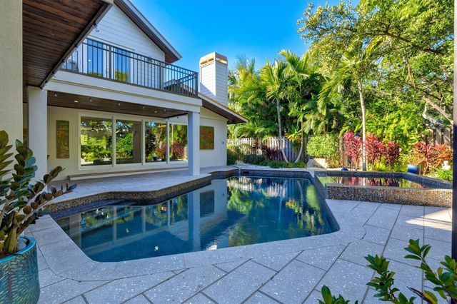 506 58TH STREET, Holmes Beach, FL 34217