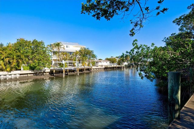 506 58TH STREET, Holmes Beach, FL 34217