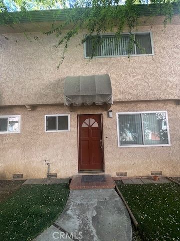 17045 Roscoe 14, Northridge, CA 91325