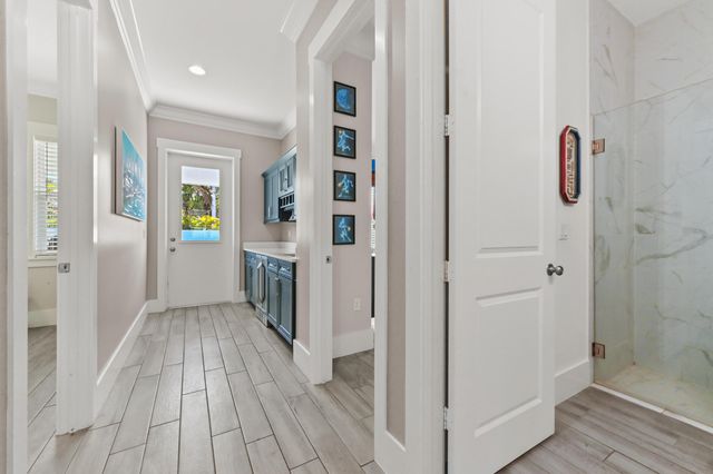 443 SE Dolphin Drive, Stuart, FL 34996