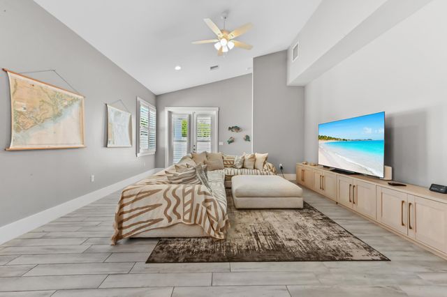 443 SE Dolphin Drive, Stuart, FL 34996