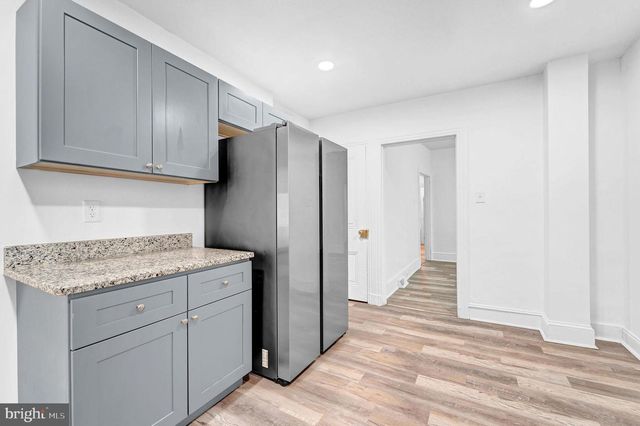 28 W AIRY ST, Norristown, PA 19401