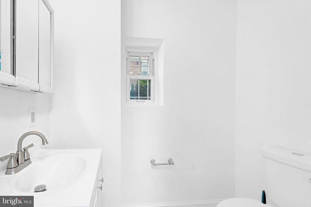 28 W AIRY ST, Norristown, PA 19401