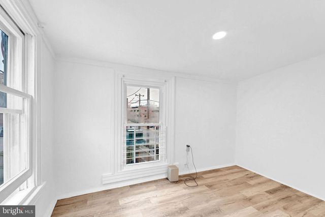 28 W AIRY ST, Norristown, PA 19401