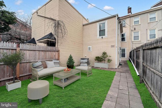 28 W AIRY ST, Norristown, PA 19401