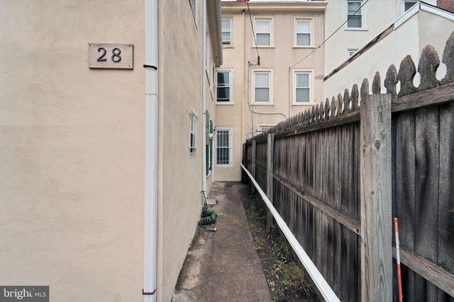 28 W AIRY ST, Norristown, PA 19401