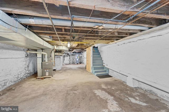 28 W AIRY ST, Norristown, PA 19401