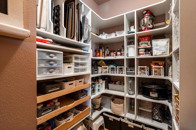 1288 Northview DRIVE, Oconomowoc, WI 53066