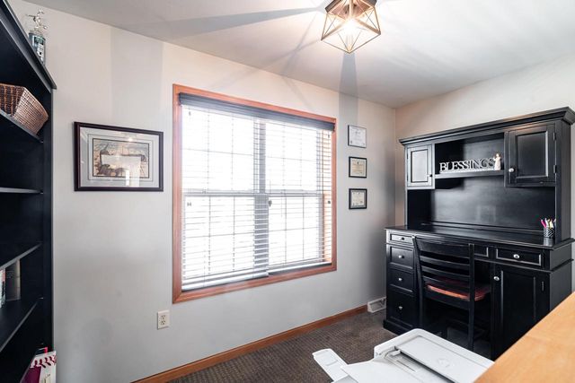 1288 Northview DRIVE, Oconomowoc, WI 53066